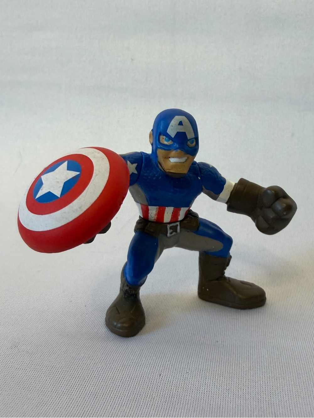 Marvel Universe Super Hero Squad ULTIMATE CAPTAIN AMERICA 2007 2 inch